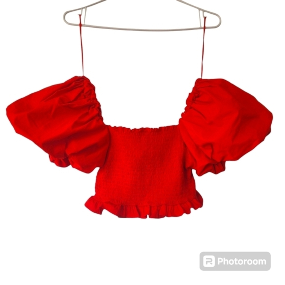 NWT Zara Puff sleeves cropped top,blouse,Smocked bodice,L